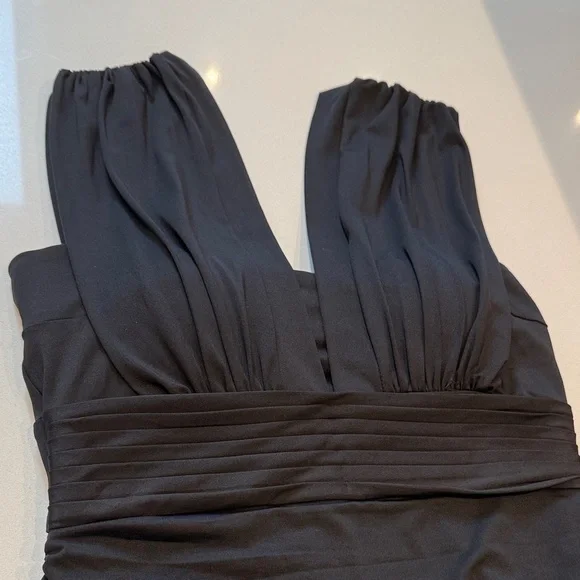 🆕 PattyBoutik Ruched Mini Dress, Built in Bandeau Bra, Black, Size M - Picture 4 of 12